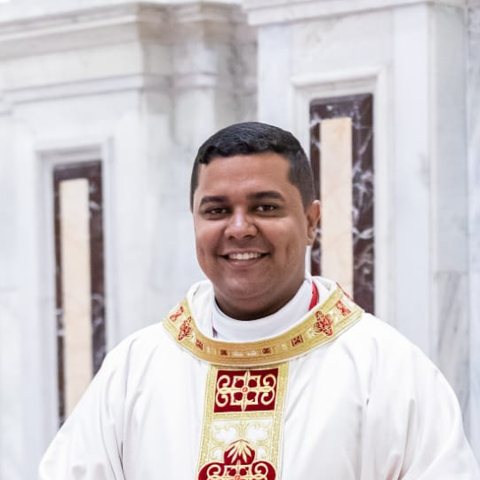 Padre Douglas da Silva Gonzaga